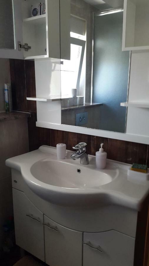 Apartmani Lamani Bibinje Zewnętrze zdjęcie