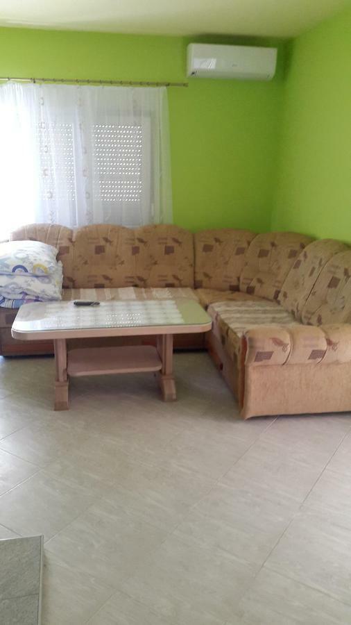 Apartmani Lamani Bibinje Zewnętrze zdjęcie