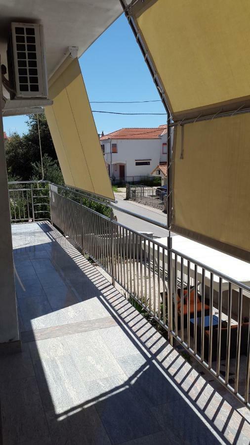 Apartmani Lamani Bibinje Zewnętrze zdjęcie
