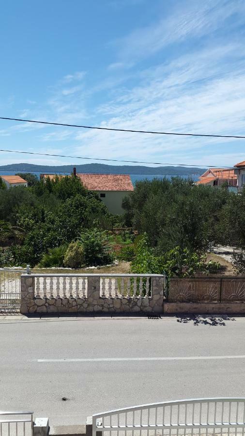 Apartmani Lamani Bibinje Zewnętrze zdjęcie